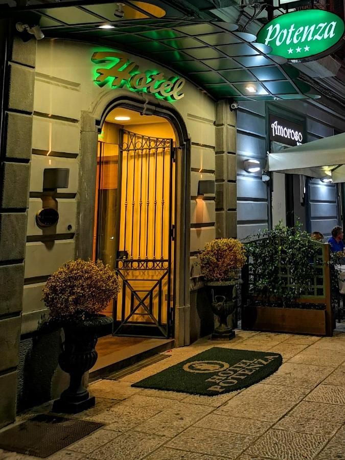 Hotel Potenza Nápoles Exterior foto